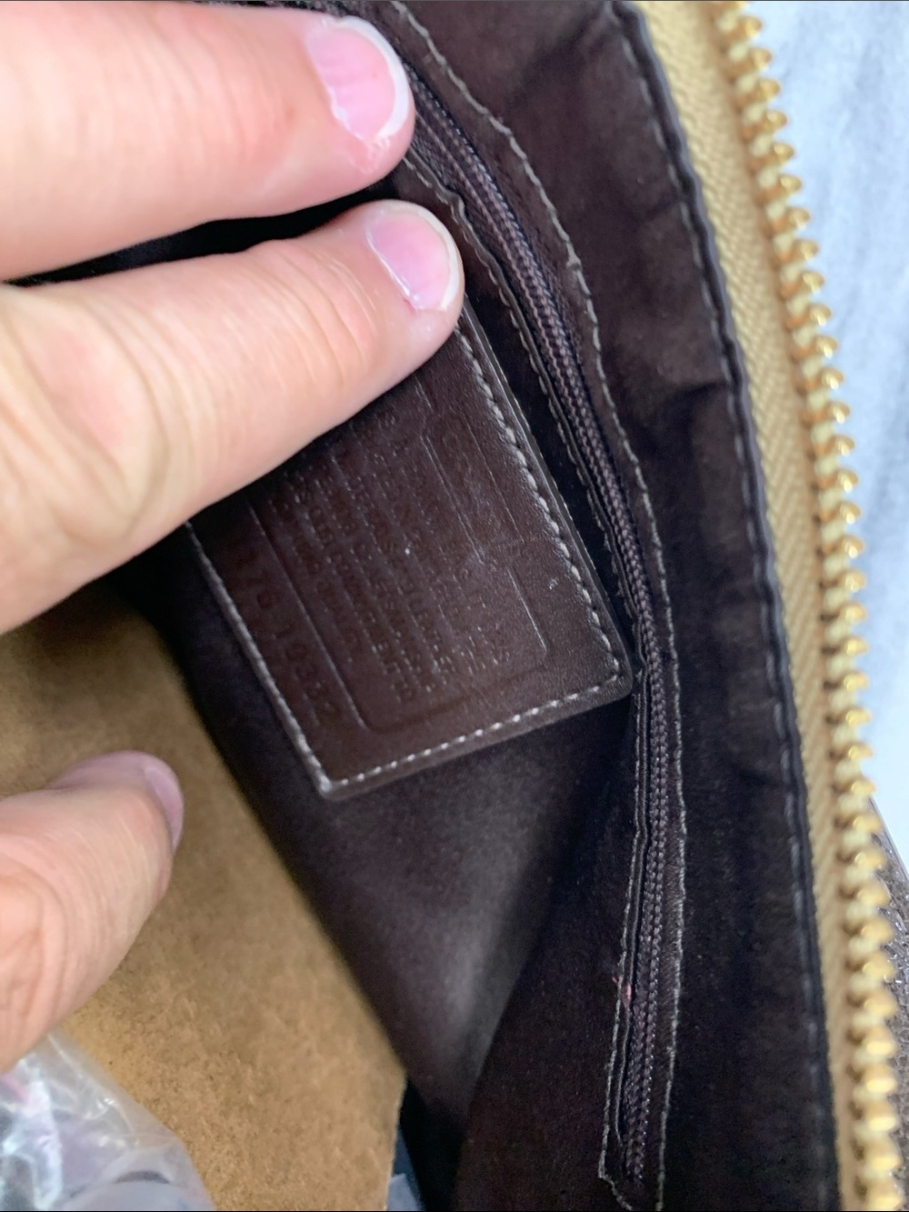 Coach Tan Signature Canvas Shoulder Bag with Dark Brown Trim and Gold Hardware - Picture 6 of 11
